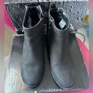 Black Ankle Boots (ARTICA)